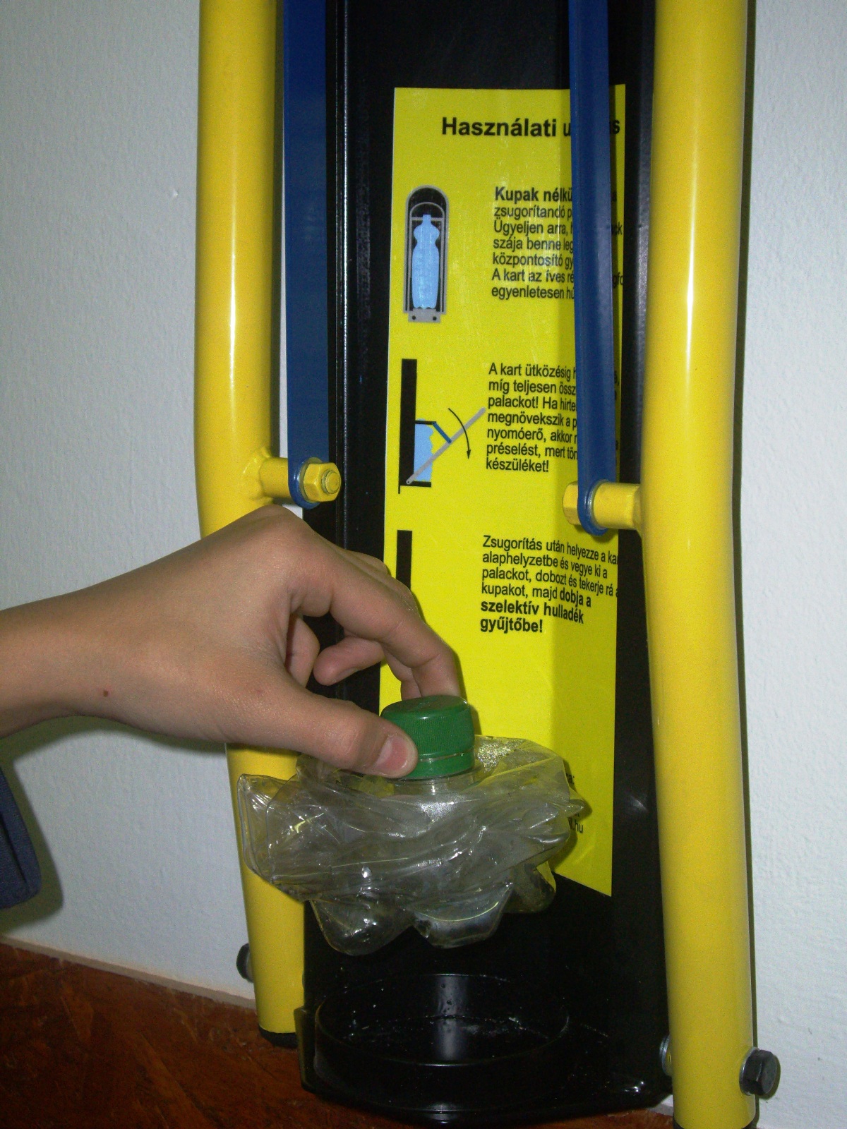 Flaschen- & Dosenpresse zu verkaufen (auch für große PET-Flaschen!)