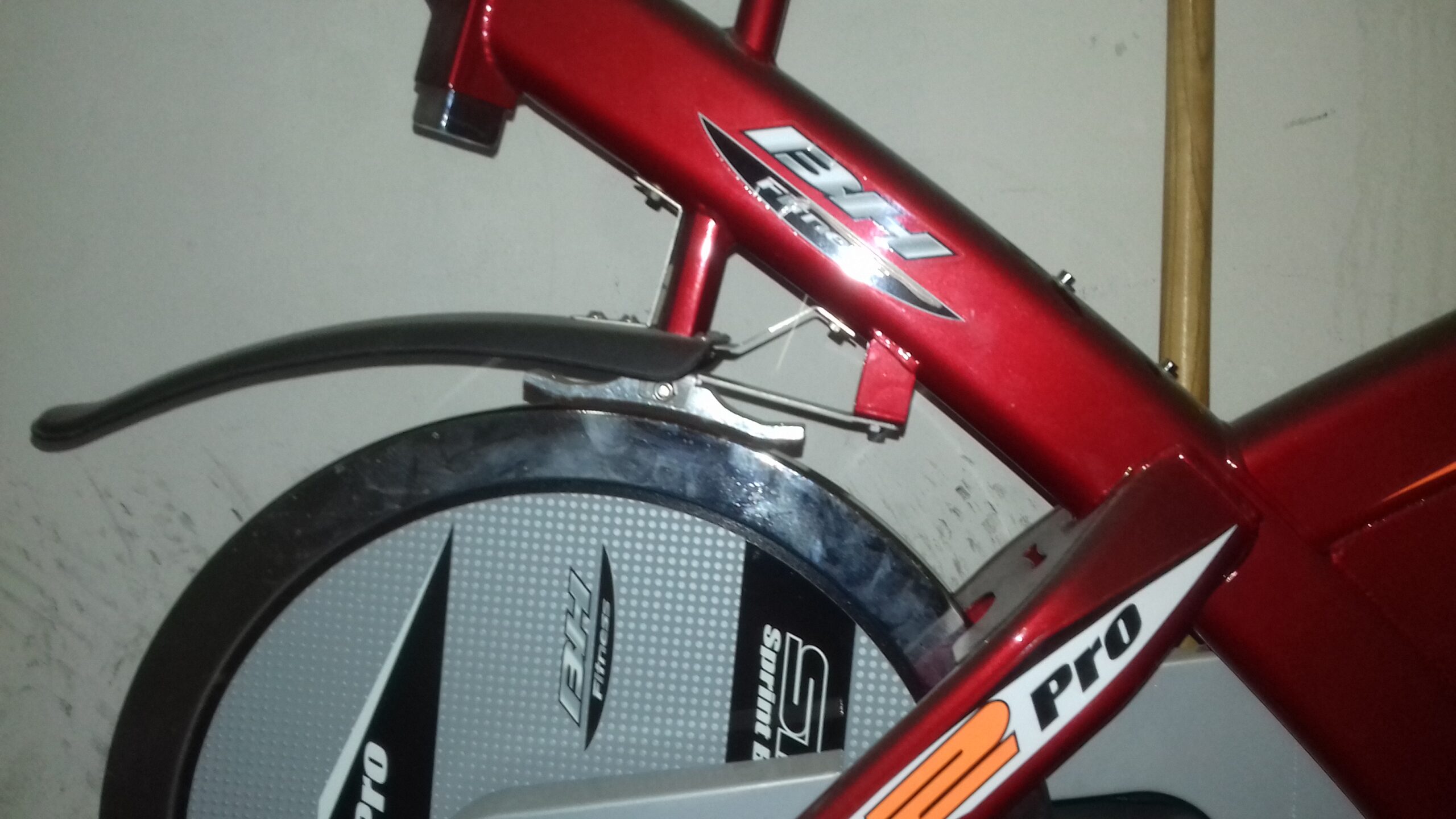 Spinbike BH Fitness STB2 Pro – Professionelles Indoor‑Bike