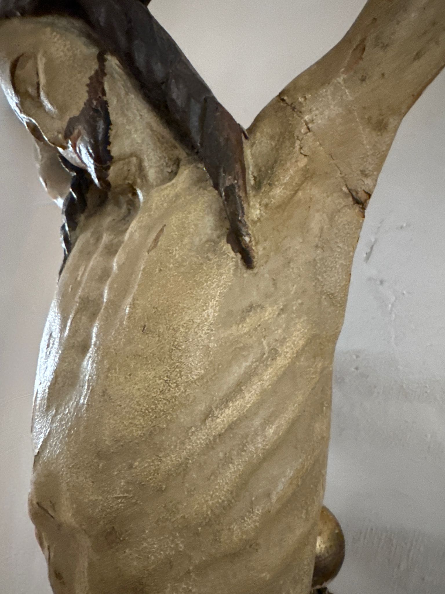 Spannender und seltener Großer Kruzifix-Korpus, Grödnertal