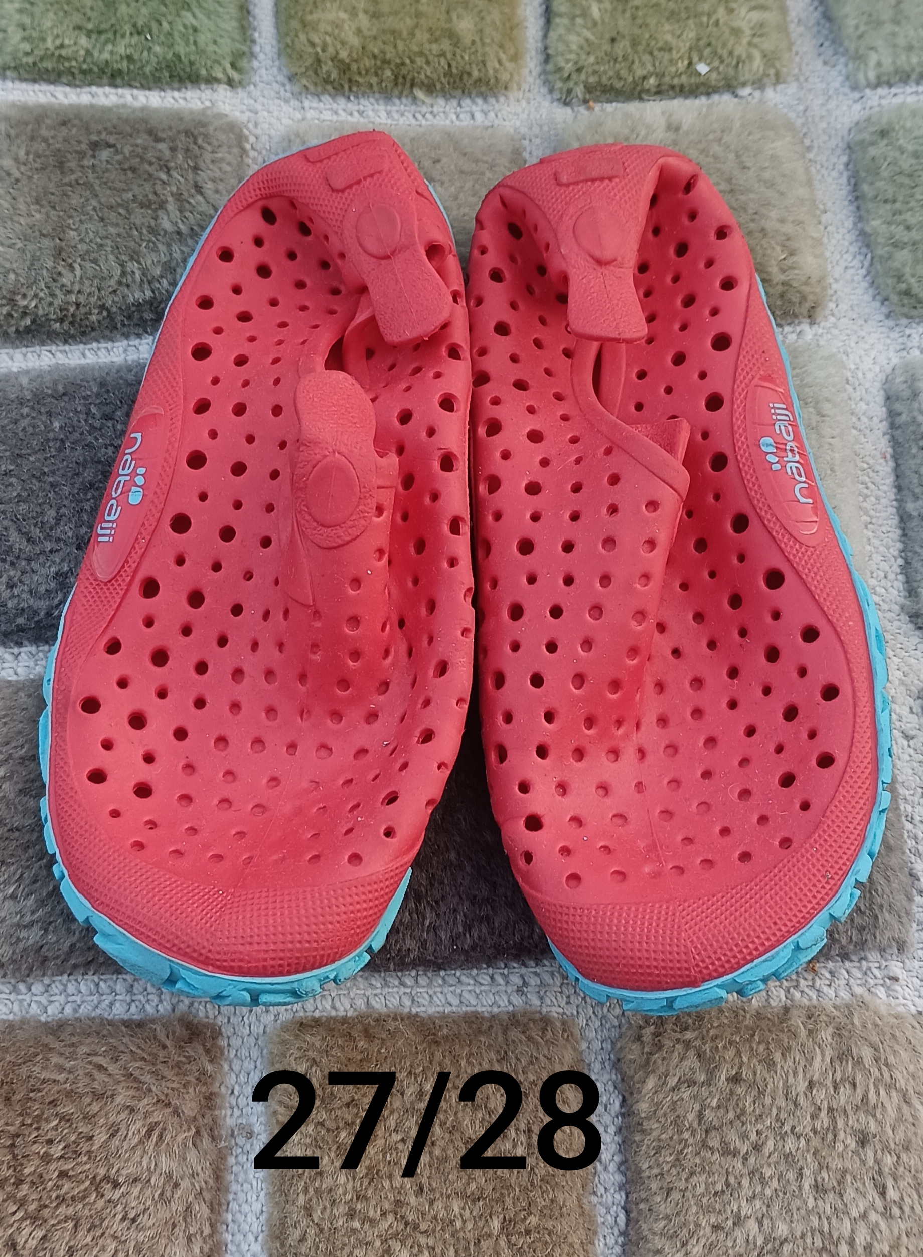 Schwimmbadschue