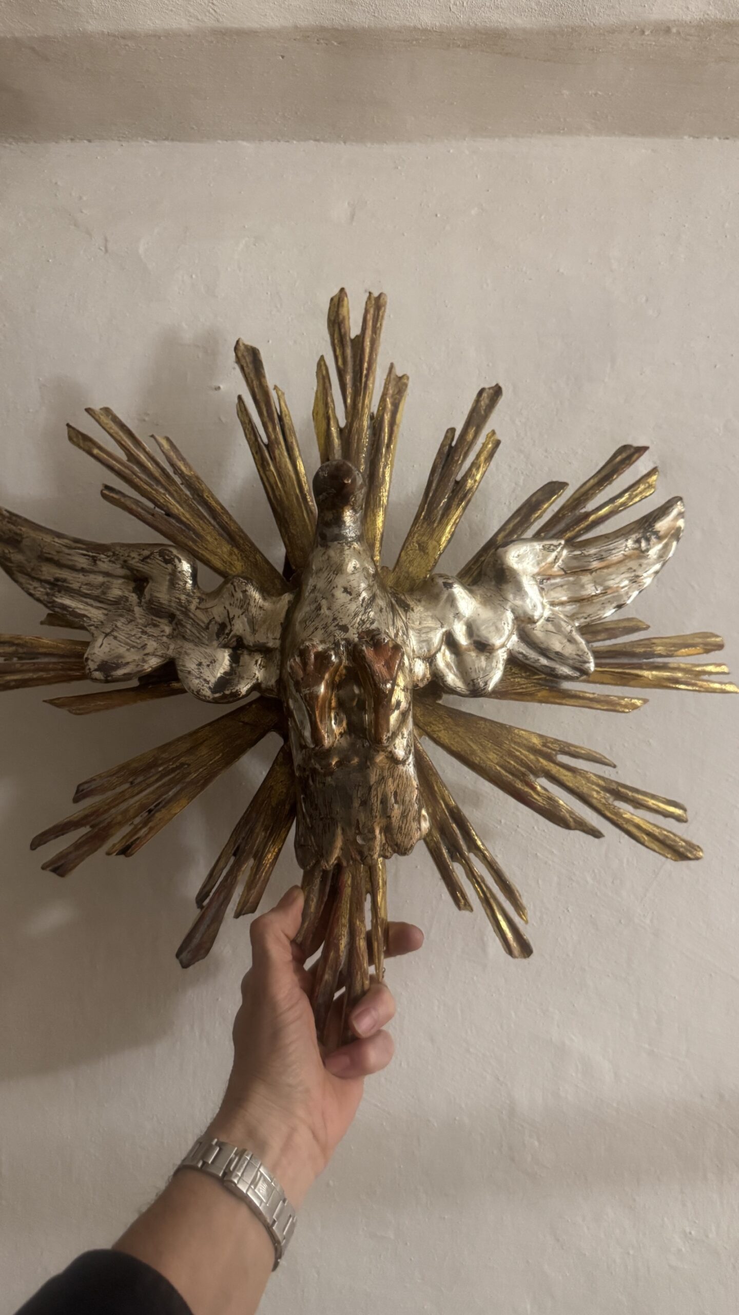 Heilig-Geist-Taube / Strahlenkranz aus Holz – Tirol/Südtirol um 1800
