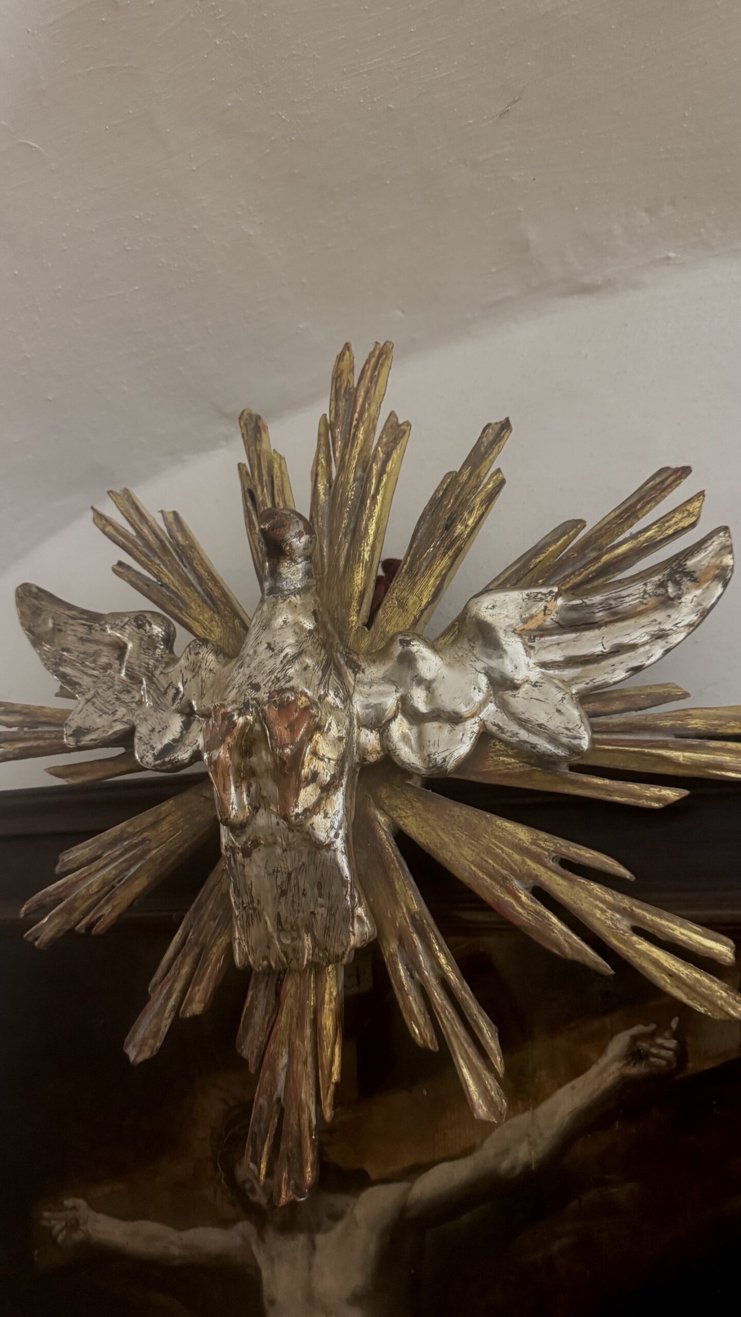 Heilig-Geist-Taube / Strahlenkranz aus Holz – Tirol/Südtirol um 1800