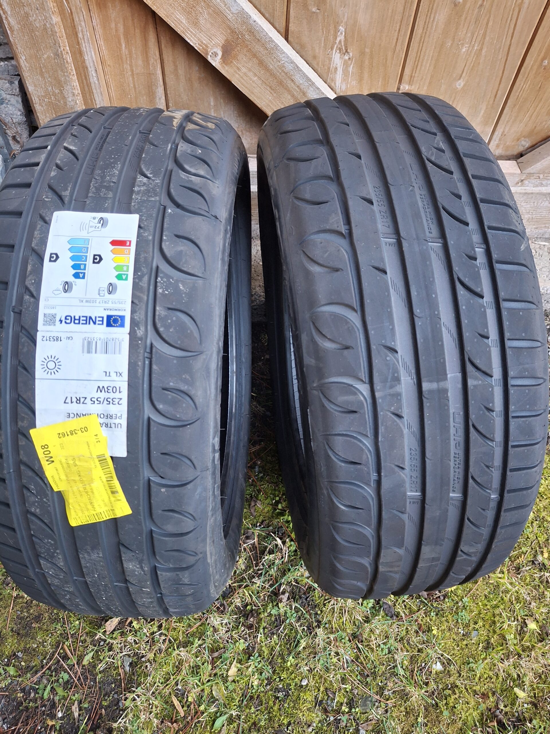 2 neue Sommerreifen zu Verkaufen für Selbstabholer!!!