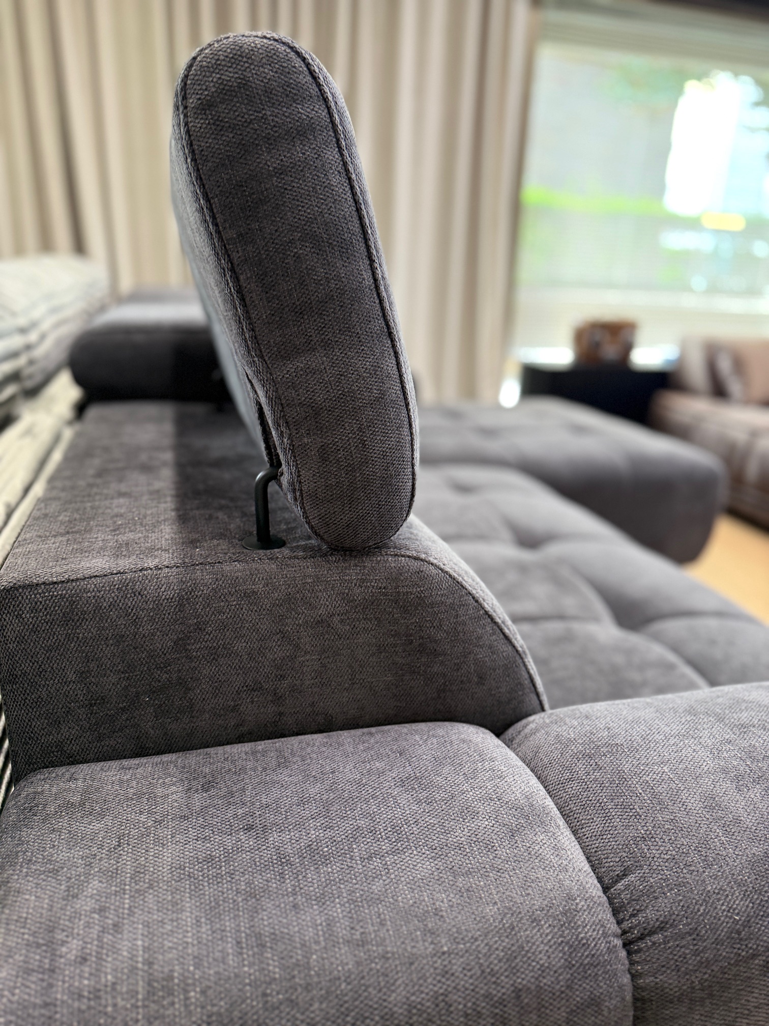 Ecksofa Enzo S – modernes Design, maximaler Komfort und intelligente Funktionen