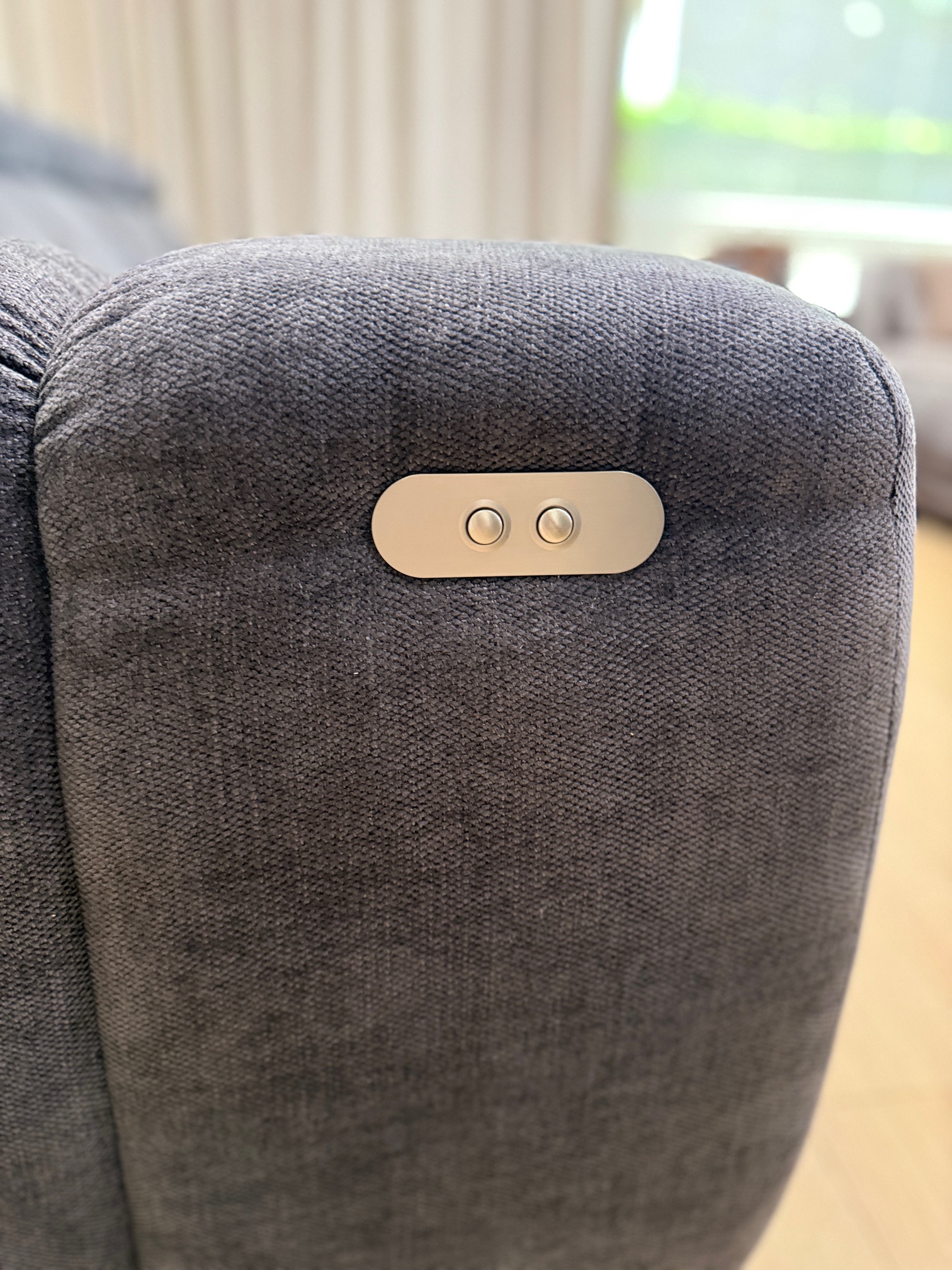 Ecksofa Enzo S – modernes Design, maximaler Komfort und intelligente Funktionen