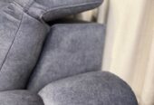Sofa Mateo mit elektrischem Relax-System – moderner Komfort und intelligente Technologie