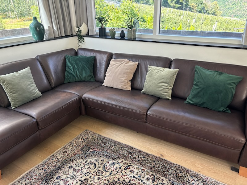 Echte Ledercouch zu verkaufen