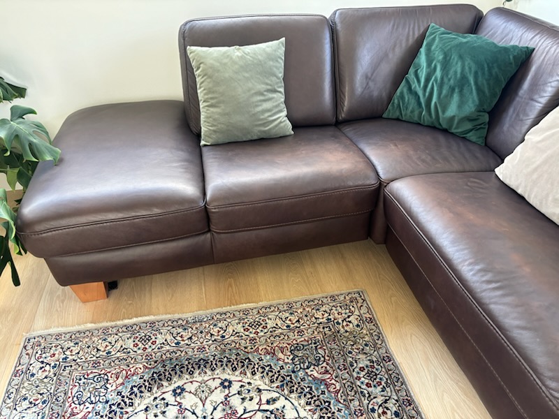 Echte Ledercouch zu verkaufen