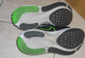 Laufschuhe Nike Gr. 42,5