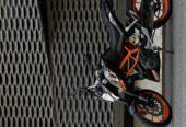 Verkaufe KTM Duke 390