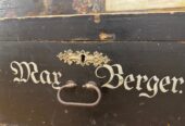 Schöne Kleine alte Tiroler Bauerntruhe wohl um 1900
