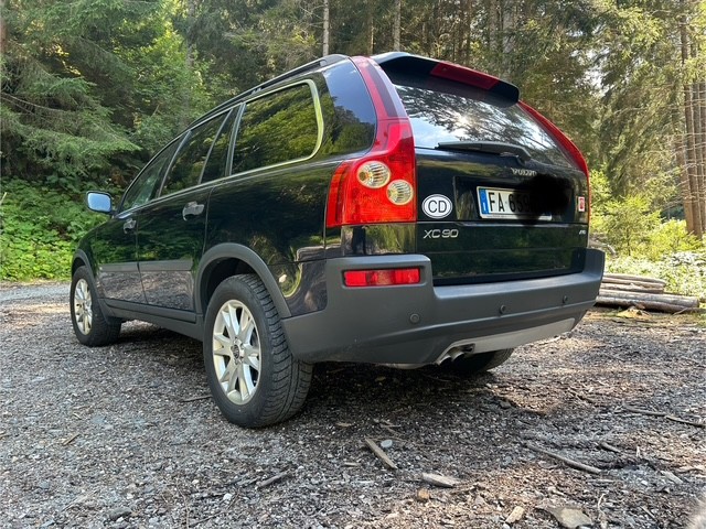 VOLVO XC90 D5 AWD 4X4