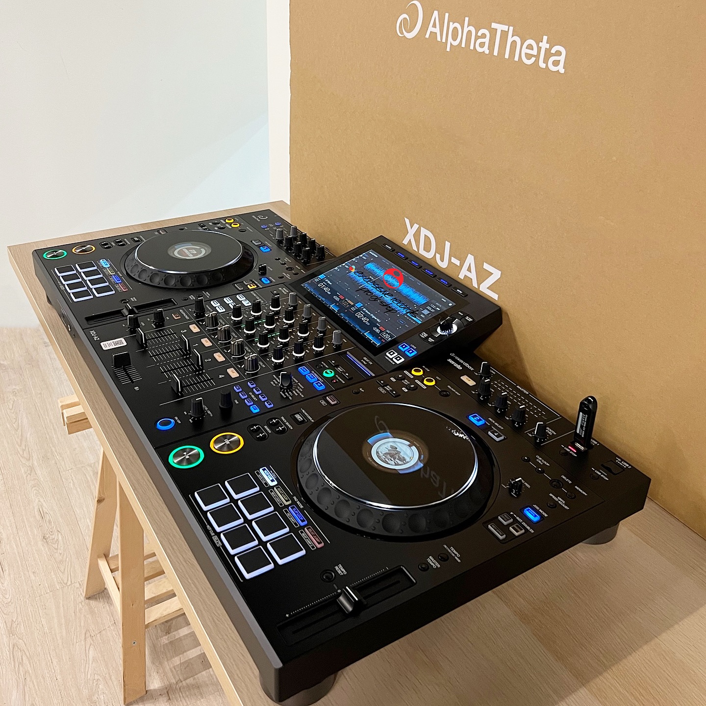 AlphaTheta XDJ-AZ, AlphaTheta OMNIS-DUO, Pioneer DJ OPUS-QUAD, Pioneer DJ XDJ-RX3, Pioneer XDJ-XZ, Pioneer DJ DDJ-FLX10, AlphaTheta CDJ-3000X, Pioneer CDJ-3000