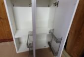 Verkaufe verschiedene Badmöbel+Sanitärobjekte/Vendo vari elementi e arredo per il bagno
