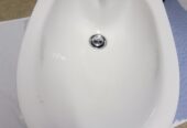 Verkaufe verschiedene Badmöbel+Sanitärobjekte/Vendo vari elementi e arredo per il bagno