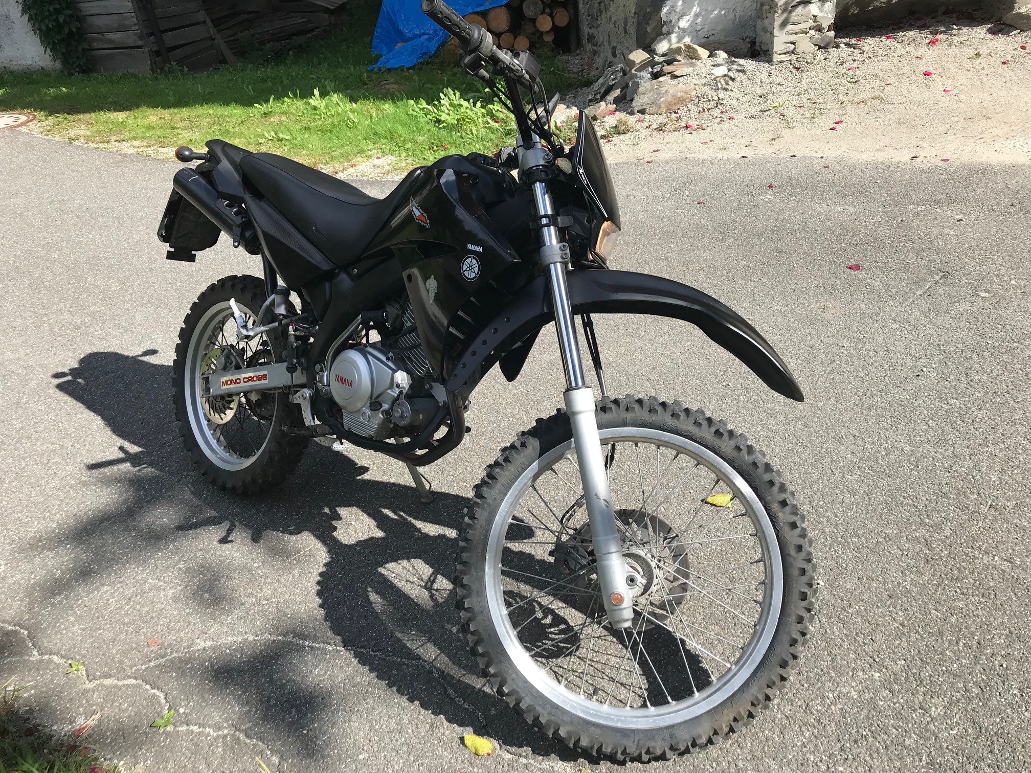YAMAHA XT 125 R