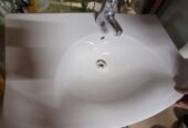 Verkaufe verschiedene Badmöbel+Sanitärobjekte/Vendo vari elementi e arredo per il bagno