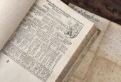 Hochwertiges Konvolut, großes antikes Wappenbuch, Pergament mit intakter Siegelkapsel und Wappen u.m.