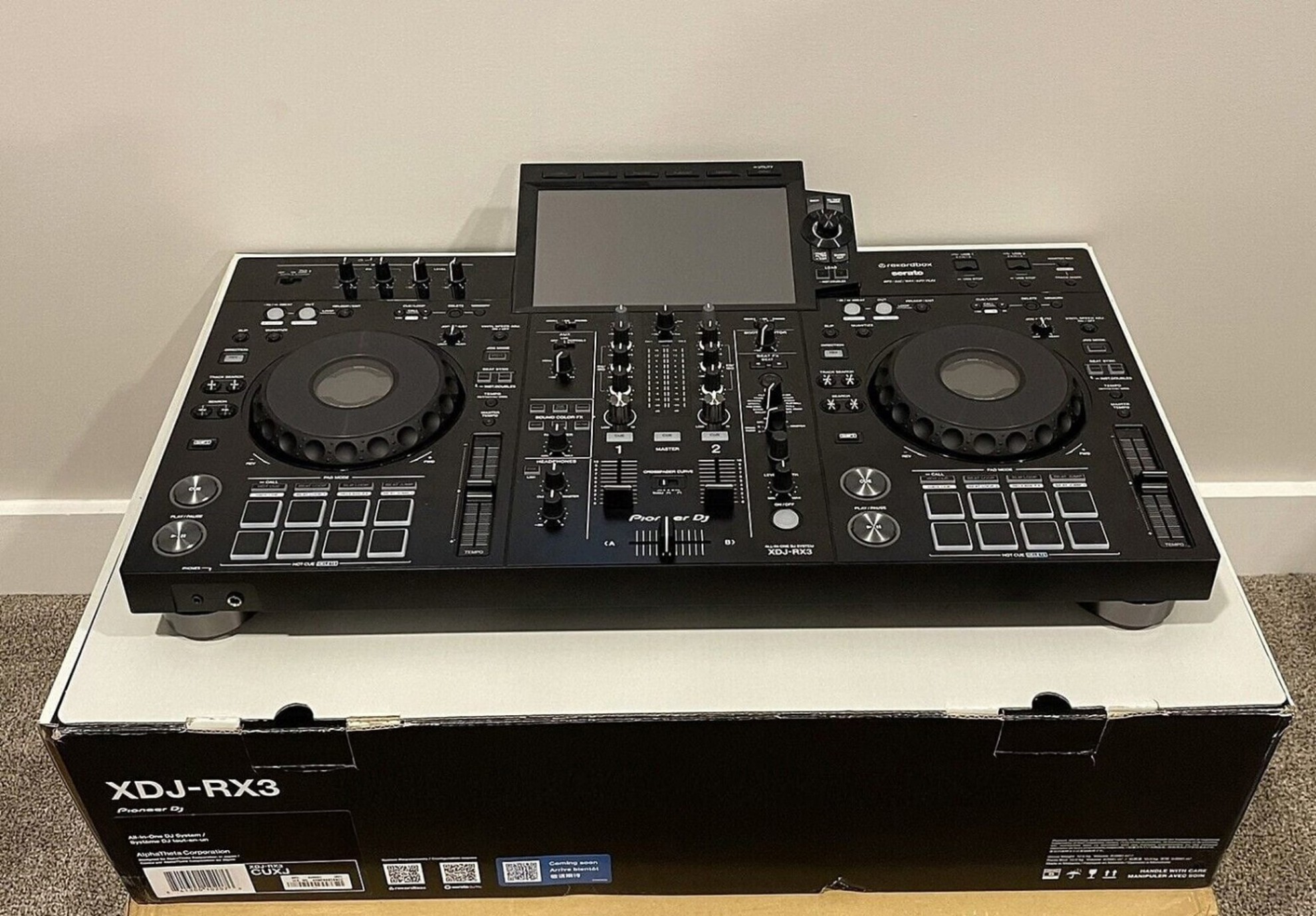 AlphaTheta XDJ-AZ, AlphaTheta OMNIS-DUO, Pioneer DJ OPUS-QUAD, Pioneer DJ XDJ-RX3, Pioneer XDJ-XZ, Pioneer DJ DDJ-FLX10, AlphaTheta CDJ-3000X, Pioneer CDJ-3000