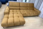 Modernes Ecksofa PLAZA mit elektrischem Sitzauszug – sofort verfügbar