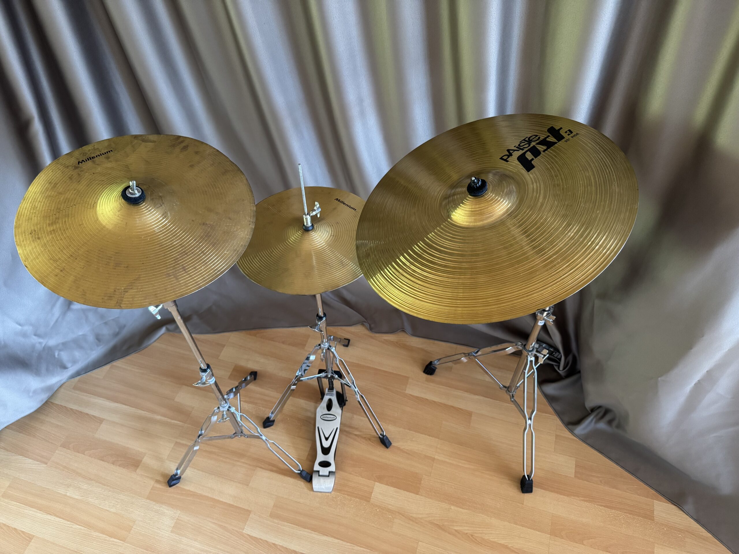 Millennium Drumset 5-teilig inkl. Paiste PST3 Becken + Hardware