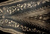 Historischer Südtiroler Blattlranzen – prachtvolle Federkielstickerei des 19. Jahrhunderts