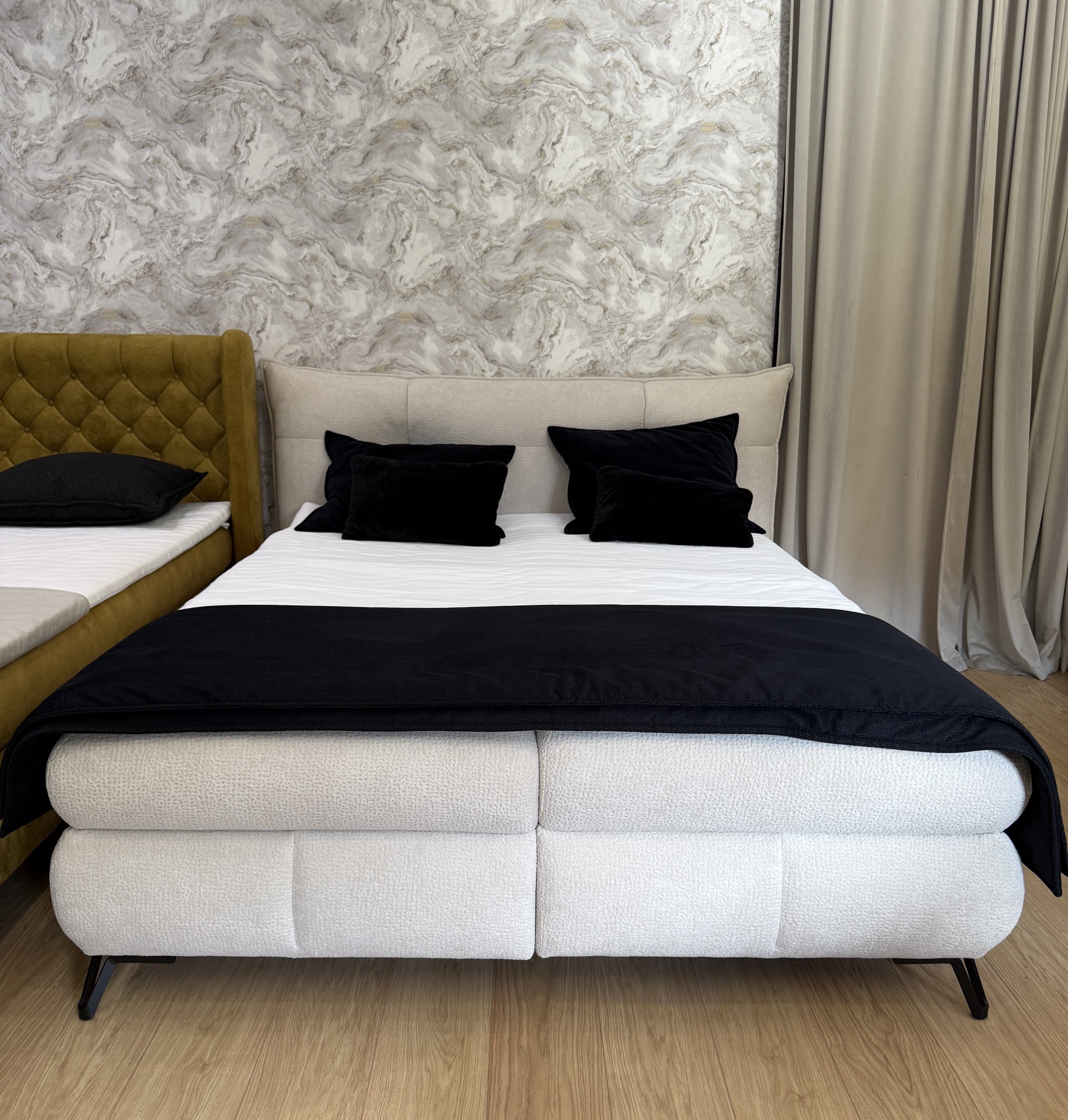 LENA Boxspringbett 160×200 mit Bettkasten – sofort verfügbar