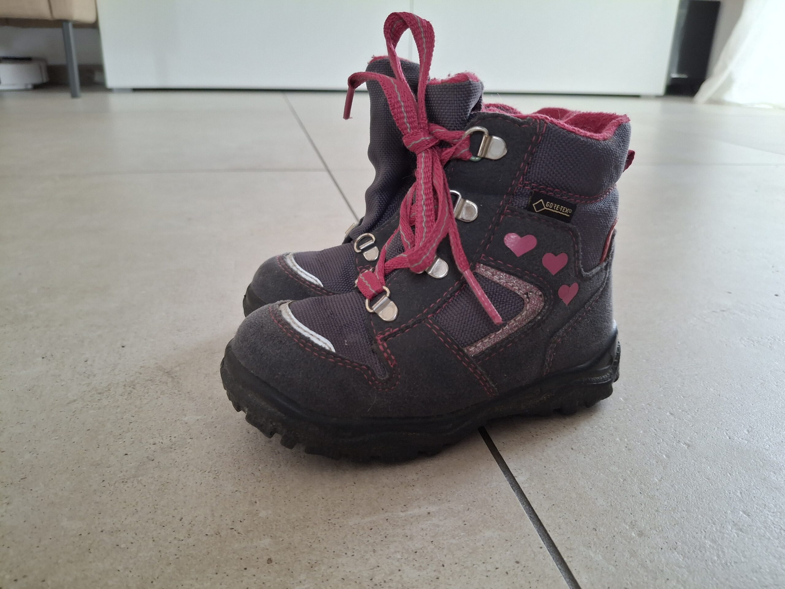 Schneeschuhe superfit gr. 23