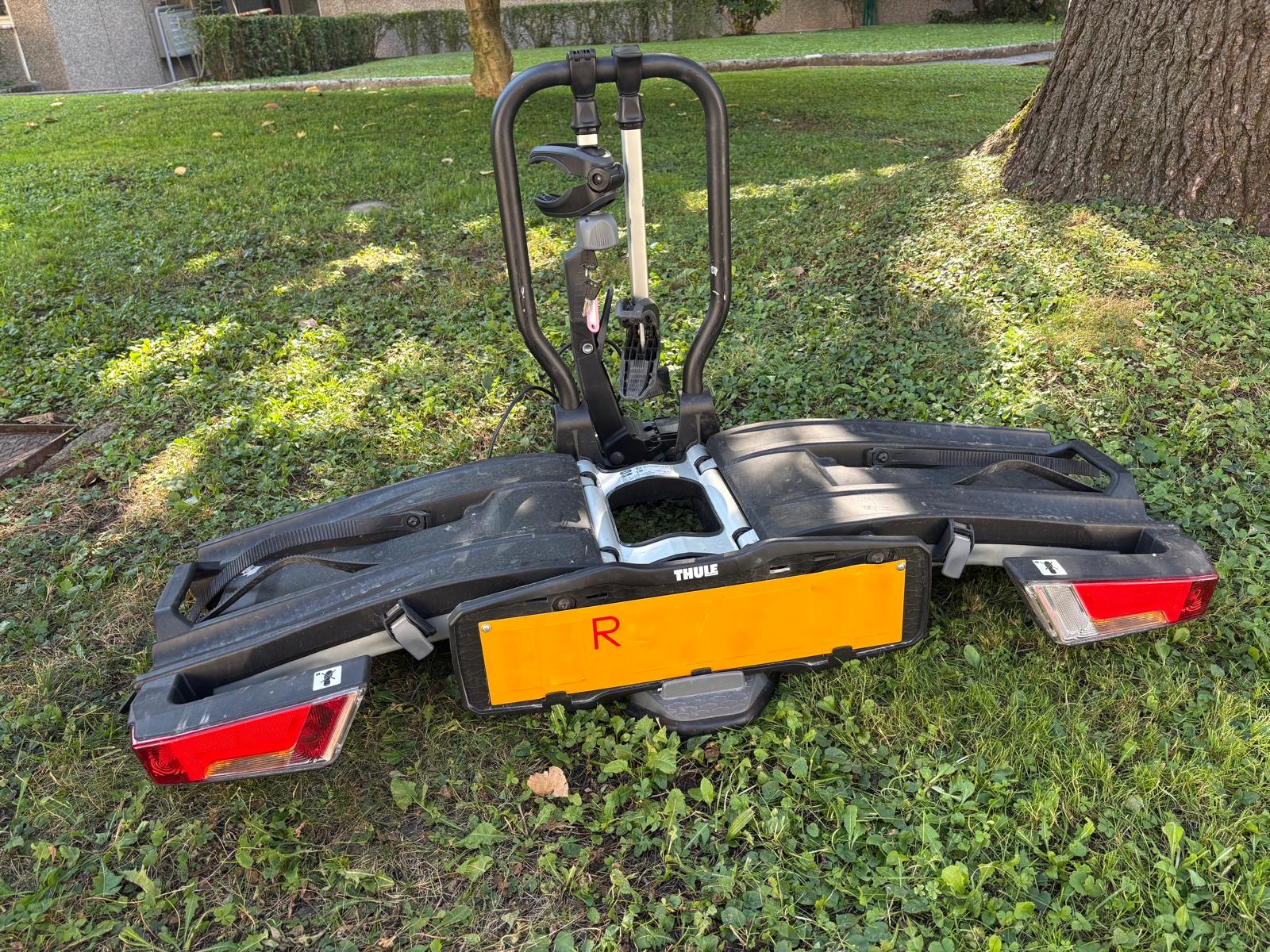 🚴‍♂️ Thule EasyFold XT 933 Fahrradträger – Wie NEU 🚴‍♂️