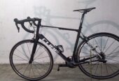 Top rennrad 58″ Gr. L Rennrad Dura Ace 7,4kg Ksyrium usw