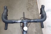 Top rennrad 58″ Gr. L Rennrad Dura Ace 7,4kg Ksyrium usw