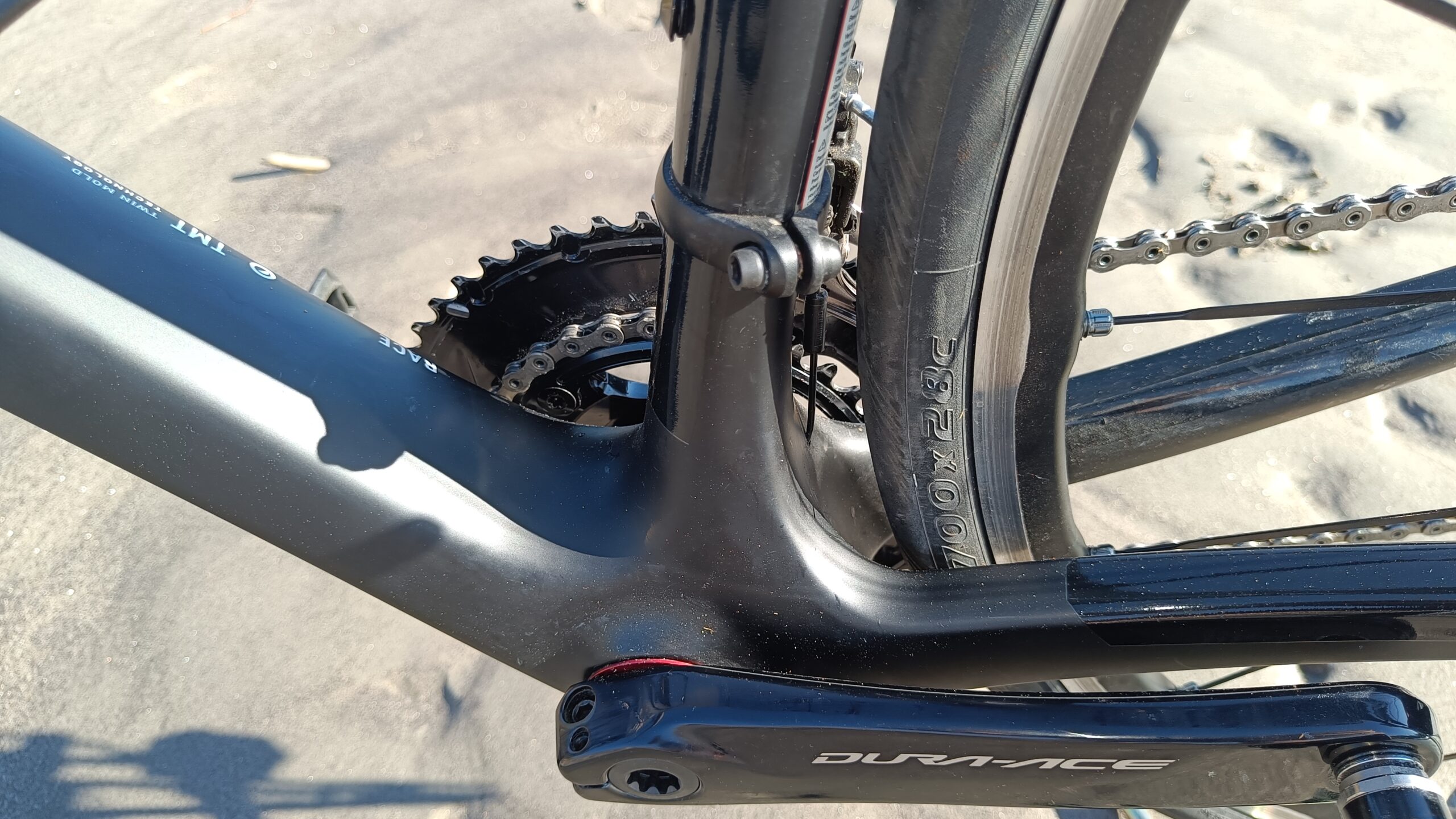 Top rennrad 58″ Gr. L Rennrad Dura Ace 7,4kg Ksyrium usw