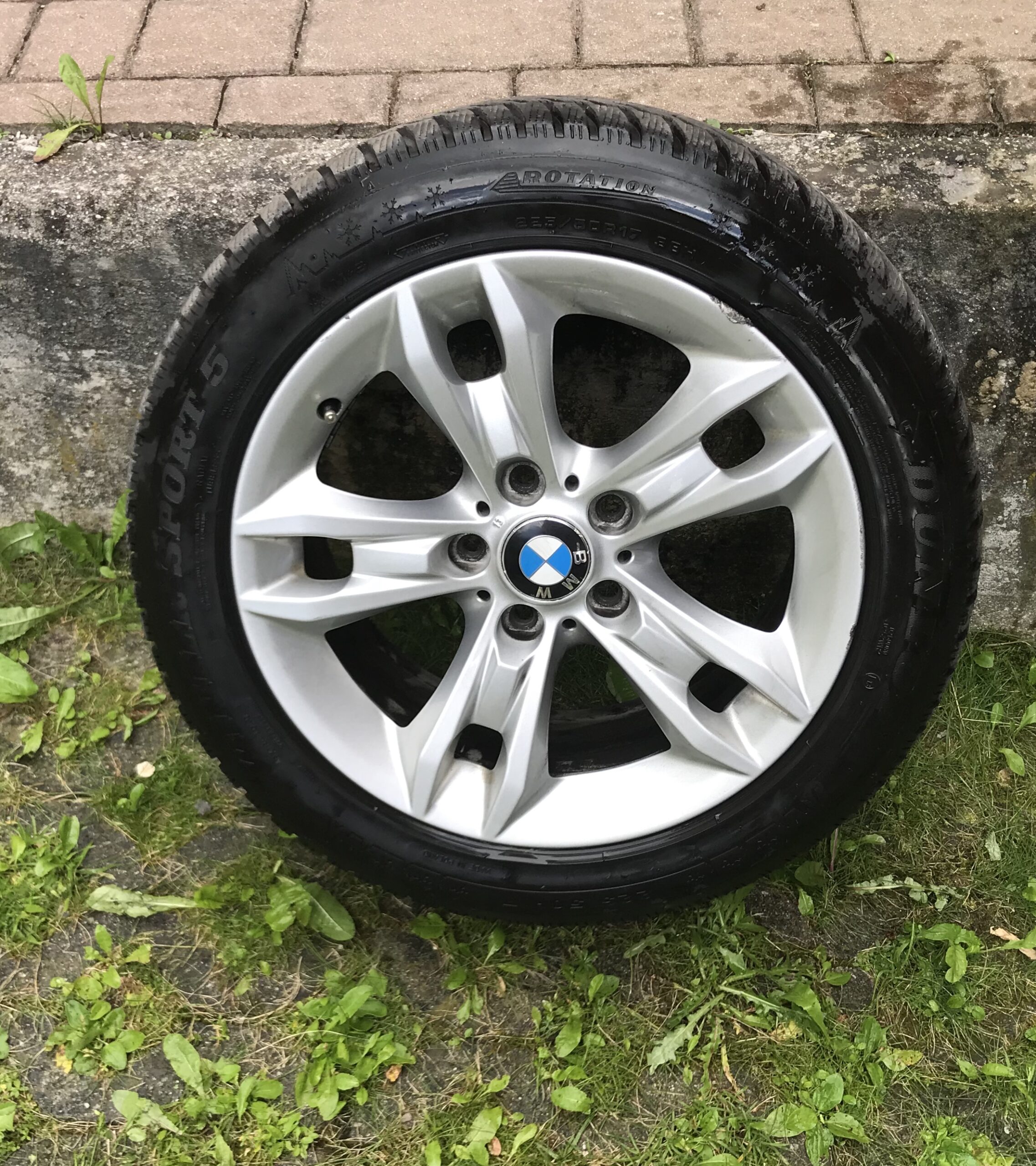4x Original BMW 17 Zoll Alufelgen mit Dunlop Winterreifen – 225/50 R17 / 4x Cerchi in lega originali BMW da 17″ con pneumatici invernali Dunlop – 225/50 R17
