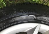 4x Original BMW 17 Zoll Alufelgen mit Dunlop Winterreifen – 225/50 R17 / 4x Cerchi in lega originali BMW da 17″ con pneumatici invernali Dunlop – 225/50 R17